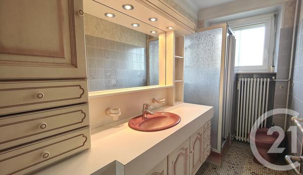 Maison à vendre  6 pièces - 241,37 m 2   DUGNY SUR MEUSE  - 55