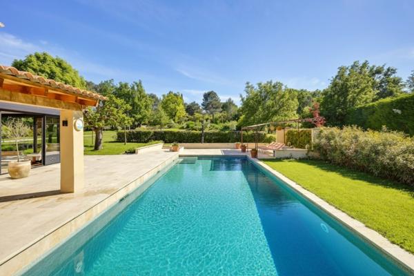 Vente Maison de luxe Aix-en-Provence 10 Pièces 195 m²