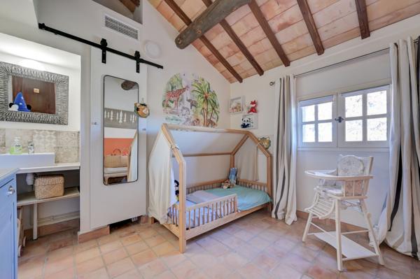 Vente Maison de luxe Aix-en-Provence 10 Pièces 195 m²