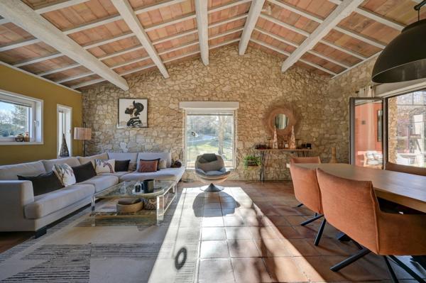 Vente Maison de luxe Aix-en-Provence 10 Pièces 195 m²