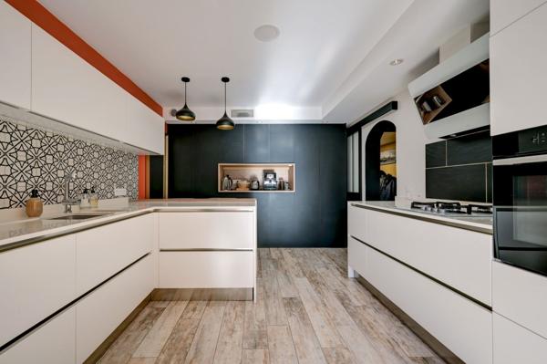 Vente Maison de luxe Aix-en-Provence 10 Pièces 195 m²