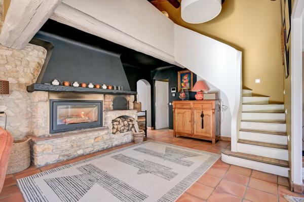 Vente Maison de luxe Aix-en-Provence 10 Pièces 195 m²