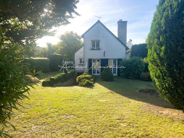 De beaux volumes au calme avec un joli jardin !