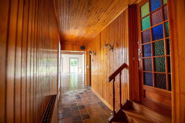 De beaux volumes au calme avec un joli jardin !