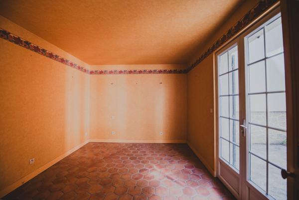 De beaux volumes au calme avec un joli jardin !