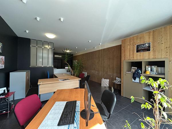 LOCAL PROFESSIONNEL - HYPER CENTRE , La roche sur yon LOCAL PROFESSIONNEL - HYPER CENTRE , La roche sur yon