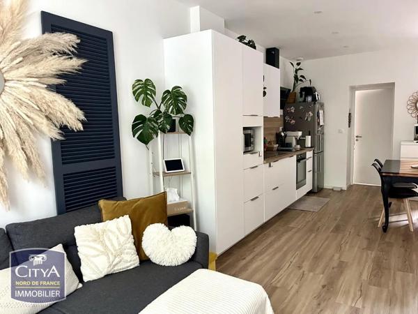 Appartement à louer 1 pièce 42.09m² Calais (62100)