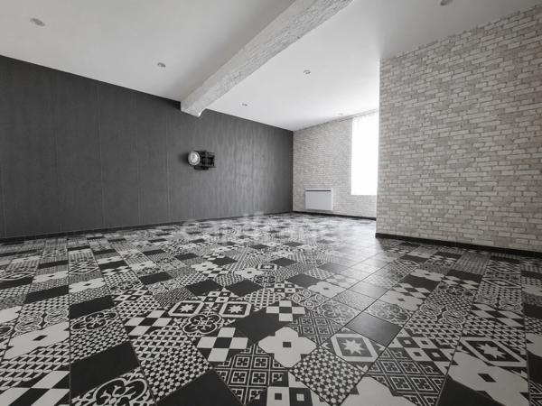 Maison 6 pièces PONS (17) - Centre ville - Piscine - Terrain de 167m²