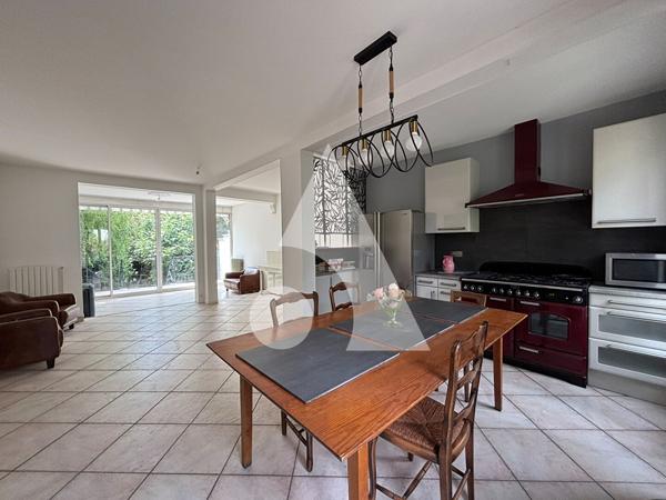 Maison 6 pièces 144 m2