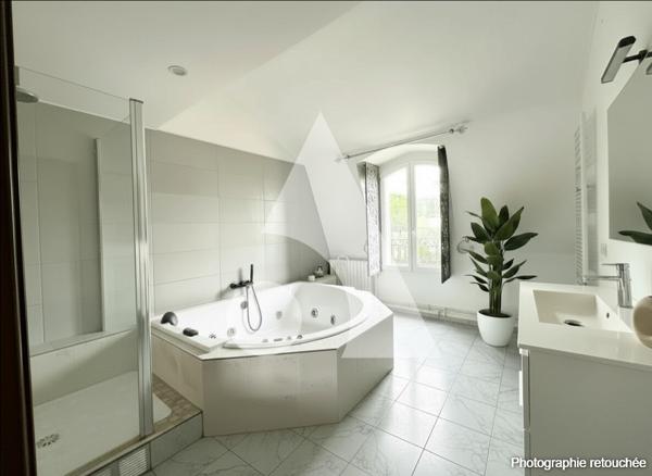 Maison 6 pièces 144 m2