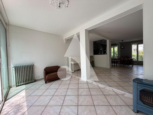 Maison 6 pièces 144 m2