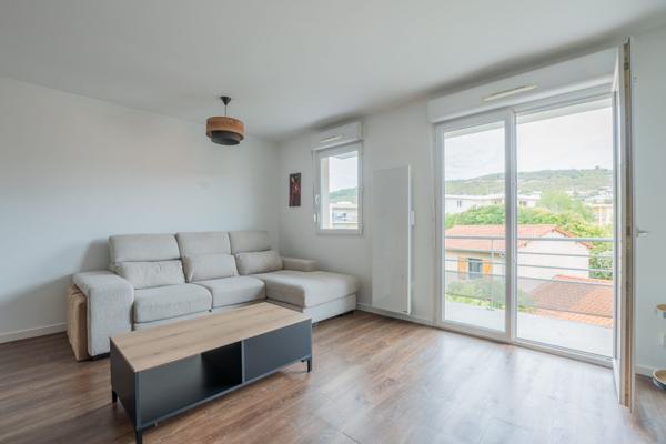 Appartement T2 meublé avec balcon et parking