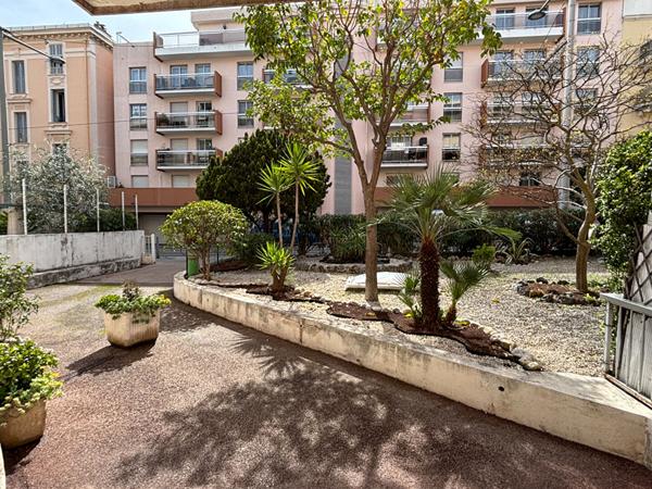 PUGET 4 Pièces - Garage