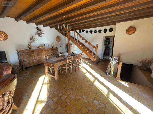 Maison à vendre à Chaulhac en Lozère (48140), ref : 48032-132