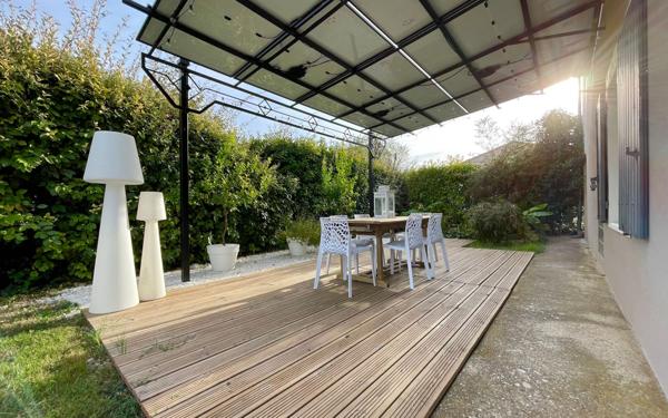 Maison à vendre    6 pièces •  Calvisson