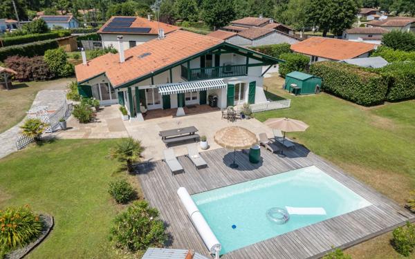 Maison à vendre    7 pièces •  Labouheyre