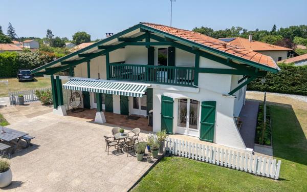 Maison à vendre    7 pièces •  Labouheyre