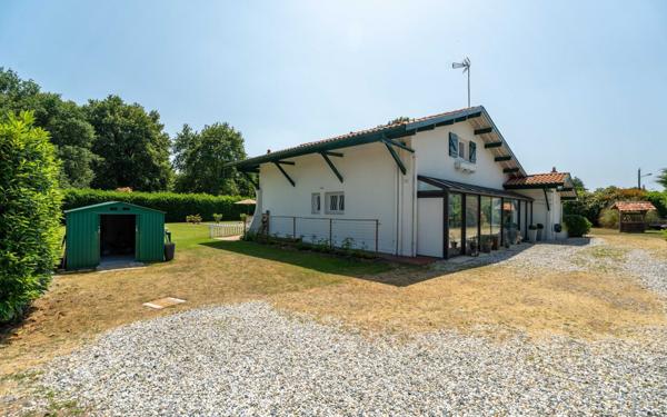 Maison à vendre    7 pièces •  Labouheyre