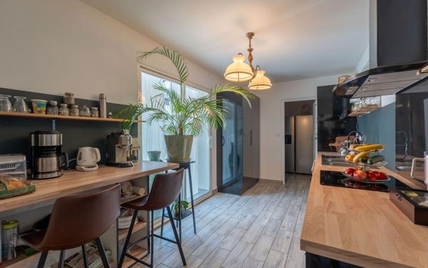 Maison à vendre    7 pièces •  Labouheyre