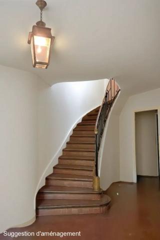 CLOS BANET VILLA DE 162 M² POSSIBLE 3 APPARTEMENTS . TERRAIN DE 4O3 m²