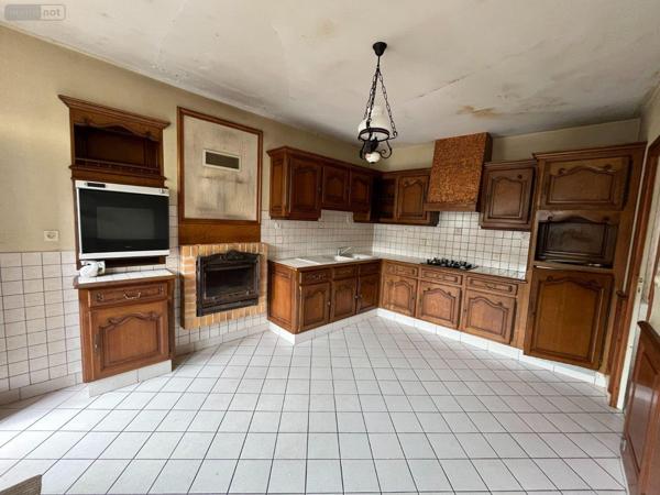 Maison de ville à vendre à Saint-James dans la Manche (50240), ref : 12541/1986