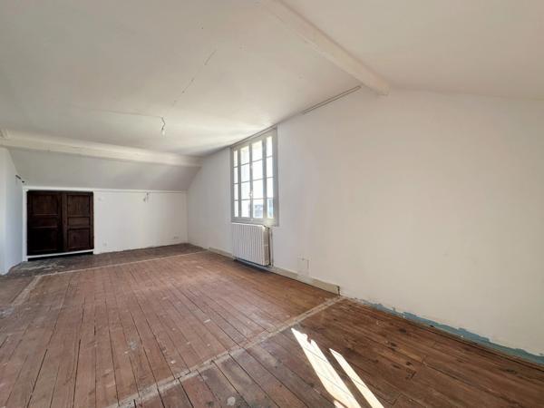Maison familiale avec potentiel – Quartier recherché de La Moulette à BERGERAC (24)