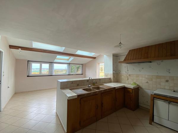 Maison et dépendances Argenvilliers de 140 m2