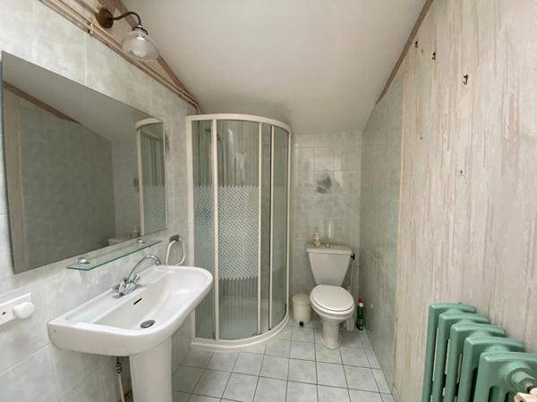 Maison et dépendances Argenvilliers de 140 m2