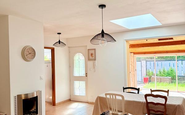 Maison à vendre    5 pièces •  Pont-de-l'Isère