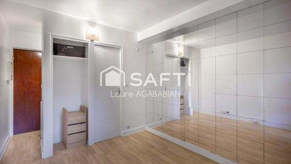 Studio Pont Royal : Idéal étudiant ou investisseur