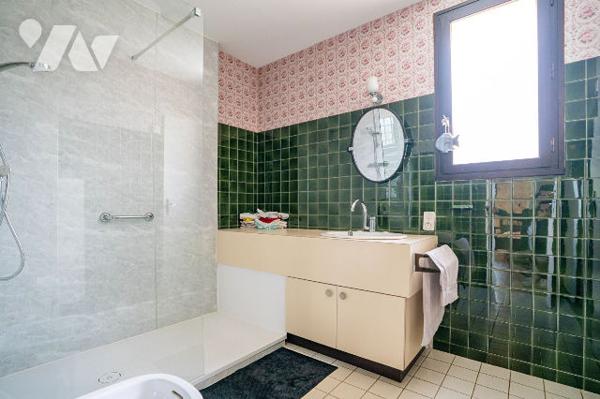 NOUVEAUTE - CHARTRES  de BRETAGNE - MAISON T6 4 CHAMBRES