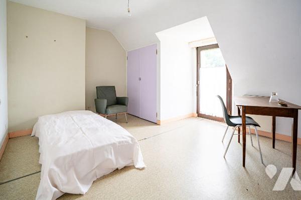 NOUVEAUTE - CHARTRES  de BRETAGNE - MAISON T6 4 CHAMBRES