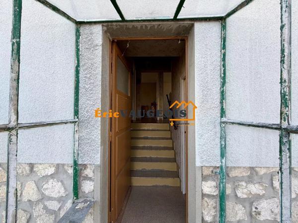 Vente                                                      Maison
                        
                     4 pièces                      74 m2                     à Coulommiers