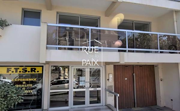 86100 CHATELLERAULT Parking / box Chatellerault