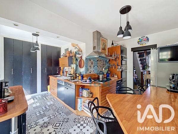 Maison à vendre 7 pièces 157 m² Chartres-de-Bretagne