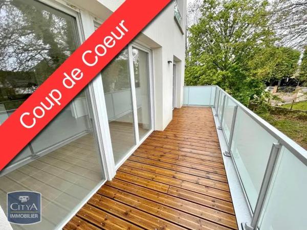 Appartement à louer 2 pièces 41m² Petit-Couronne (76650)