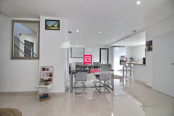 Maison Récente Piolenc 5 pièces 142 m² - 429 000 Euros