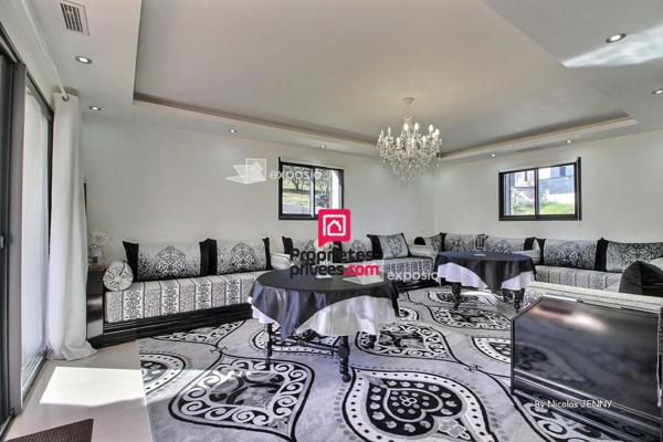 Maison Récente Piolenc 5 pièces 142 m² - 429 000 Euros