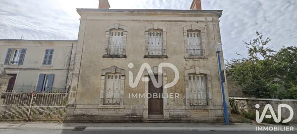 Maison à vendre 5 pièces 289 m² Les Velluire-sur-Vendée