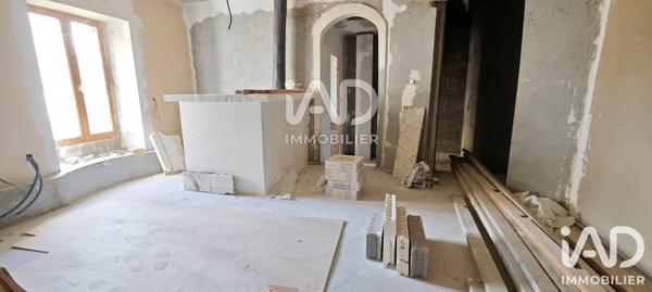 Maison à vendre 5 pièces 289 m² Les Velluire-sur-Vendée