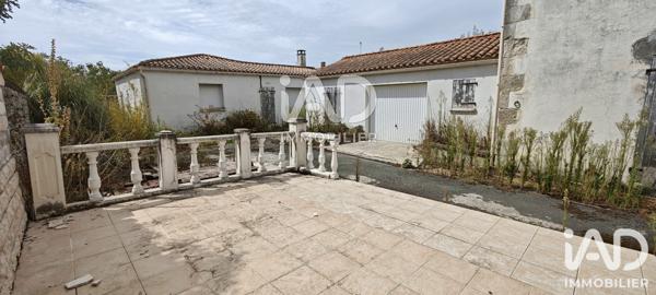 Maison à vendre 5 pièces 289 m² Les Velluire-sur-Vendée