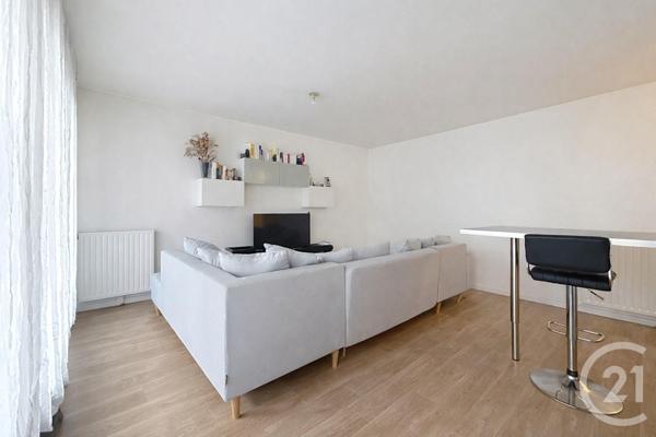 Appartement F3 à vendre  3 pièces - 67 m2 AUBERVILLIERS - 93