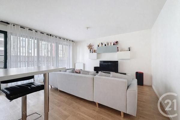 Appartement F3 à vendre  3 pièces - 67 m2 AUBERVILLIERS - 93