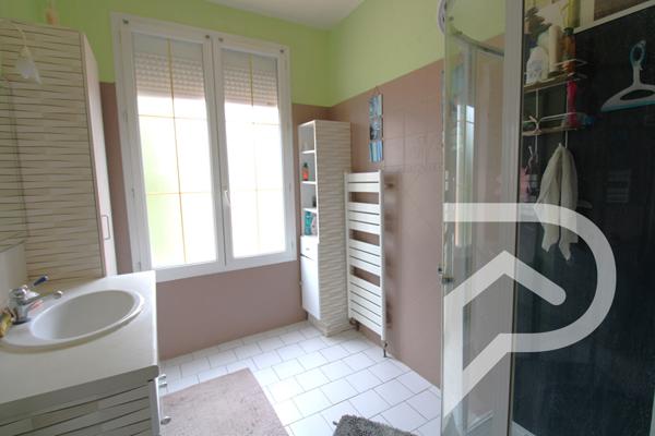 Maison 10 pièces 277 m2