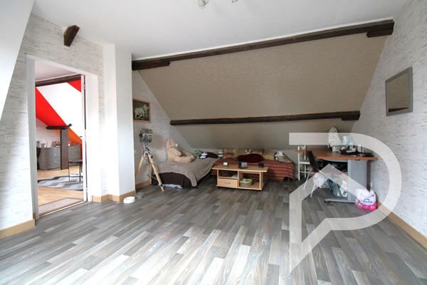 Maison 10 pièces 277 m2