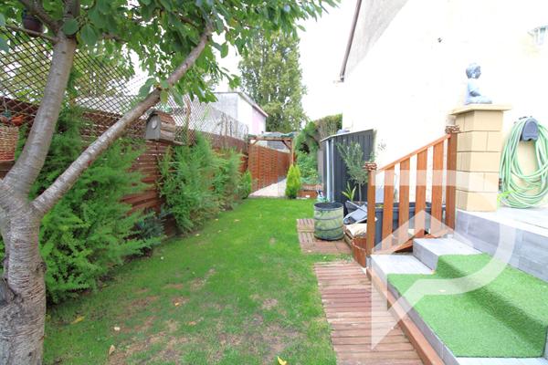 Maison 10 pièces 277 m2