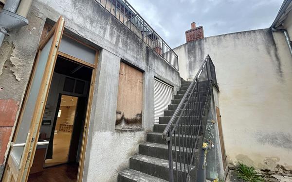 Maison à vendre    5 pièces •  Saint-Pourçain-sur-Sioule