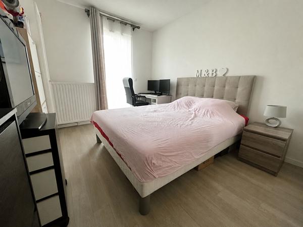 Appartement 3 pièce(s) 61 m2 €269 000 ** - Référence 9201