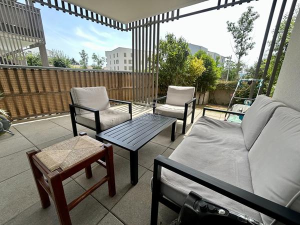 Appartement 3 pièce(s) 61 m2 €269 000 ** - Référence 9201