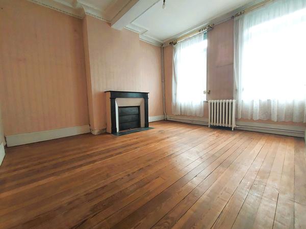 Maison 8 pièces 219 m2